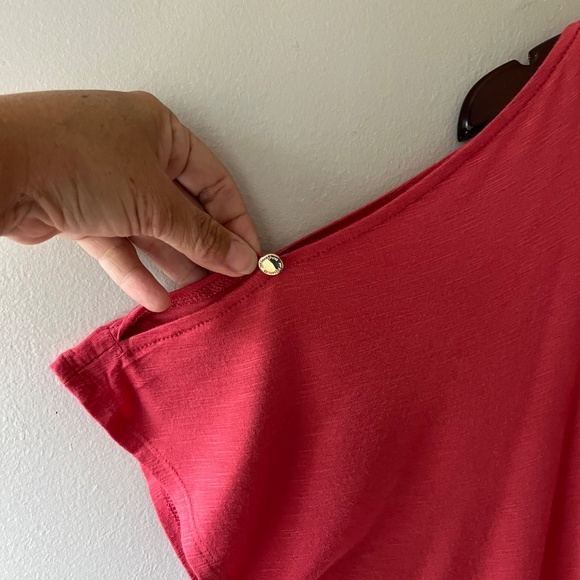 Jones New York Sz L Oversized Red Stretch Blouse Cutouts Shoulder Top - Picture 4 of 8